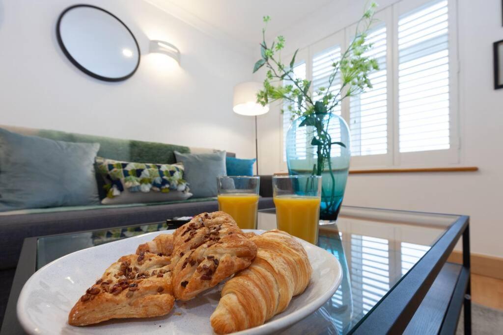 Apartment In The Heart Of The City Centre, Live Like A Local Oxford Extérieur photo