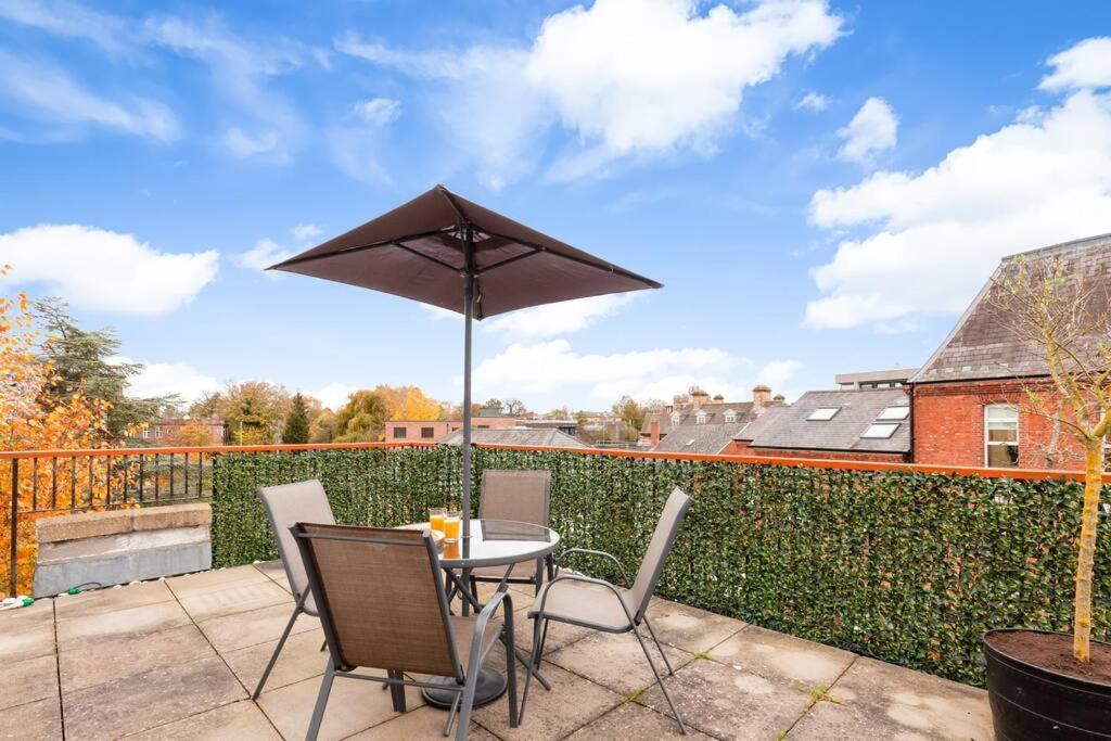 Apartment In The Heart Of The City Centre, Live Like A Local Oxford Extérieur photo